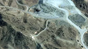 EXTERNE WSJ: Serviciile israeliene cred că Iranul a ascuns mii de centrifuge nucleare sub un munte. Instalația ar fi aproape imposibil de distrus din aer