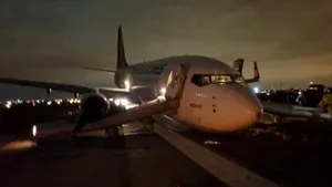 Incident pe Aeroportul Odesa: Un avion Boeing 737 al companiei Turkish Airlines a fost avariat la aterizare - FOTO, VIDEO