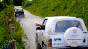 20 de primari au semnat un memoriu pentru reabilitarea drumurilor din Munţii Apuseni, care va fi înmânat premierului Mihai Tudose