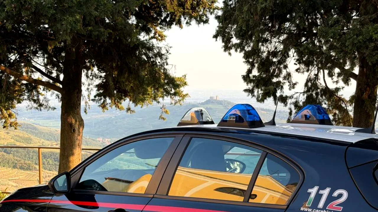 Mai multe plaje din Italia, devastate într-o singură noapte. 150 de tineri au provocat pagube uriașe