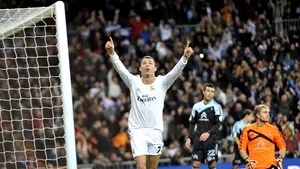 Ronaldo dedică golurile lui Eusebio şi spune că va merge la decernarea Balonului de Aur