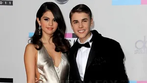 Surpriză pentru presa mondenă americană: Justin Bieber s-a despărţit de Selena Gomez