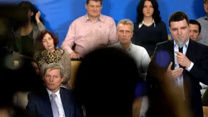 Platforma România 100, despre referendumul pe tema fuziunii cu USR: Iniţiativă exclusivă a USR