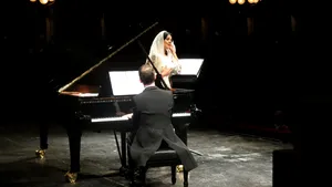 Angela Gheorghiu a purtat un costum popular românesc într-un recital susţinut la Scala din Milano - FOTO