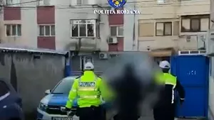 Beat, un bărbat a furat o mașină și a provocat un accident pe drumul dintre Alexandria și București