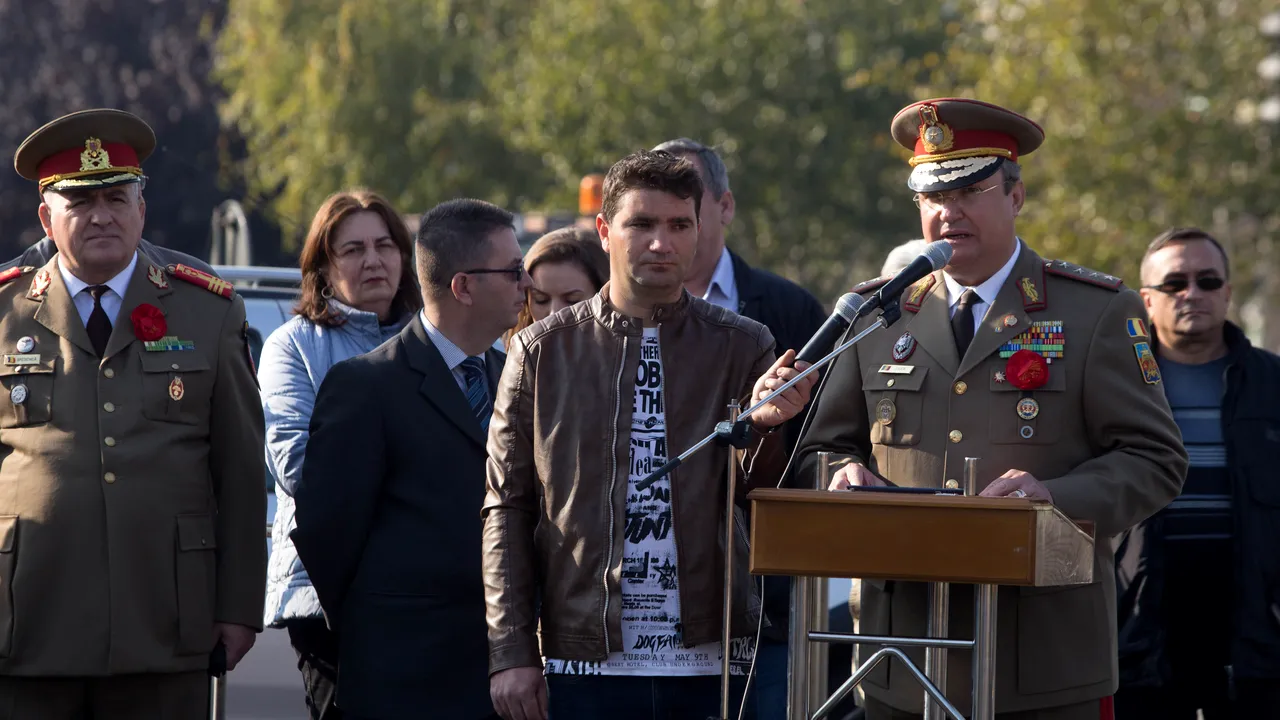Mandatul generalului Ciucă în funcţia de şef al Statului Major al Apărării, prelungit cu un an