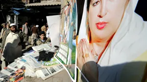 Atentat sinucigaş, soldat cu cel puţin 37 de morţi, împotriva partidului lui Bhutto