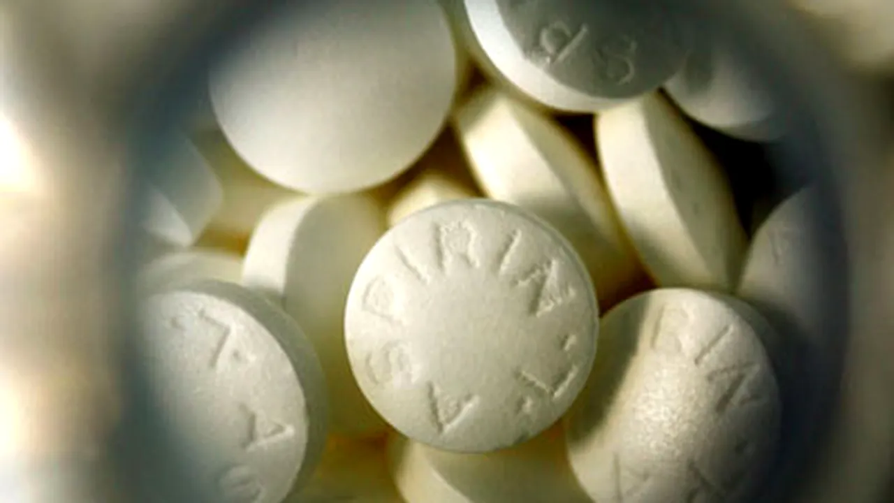 Aspirina poate ajuta la prevenirea atacurilor de cord