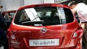 Nissan Qashqai+2 va ajunge şi în România