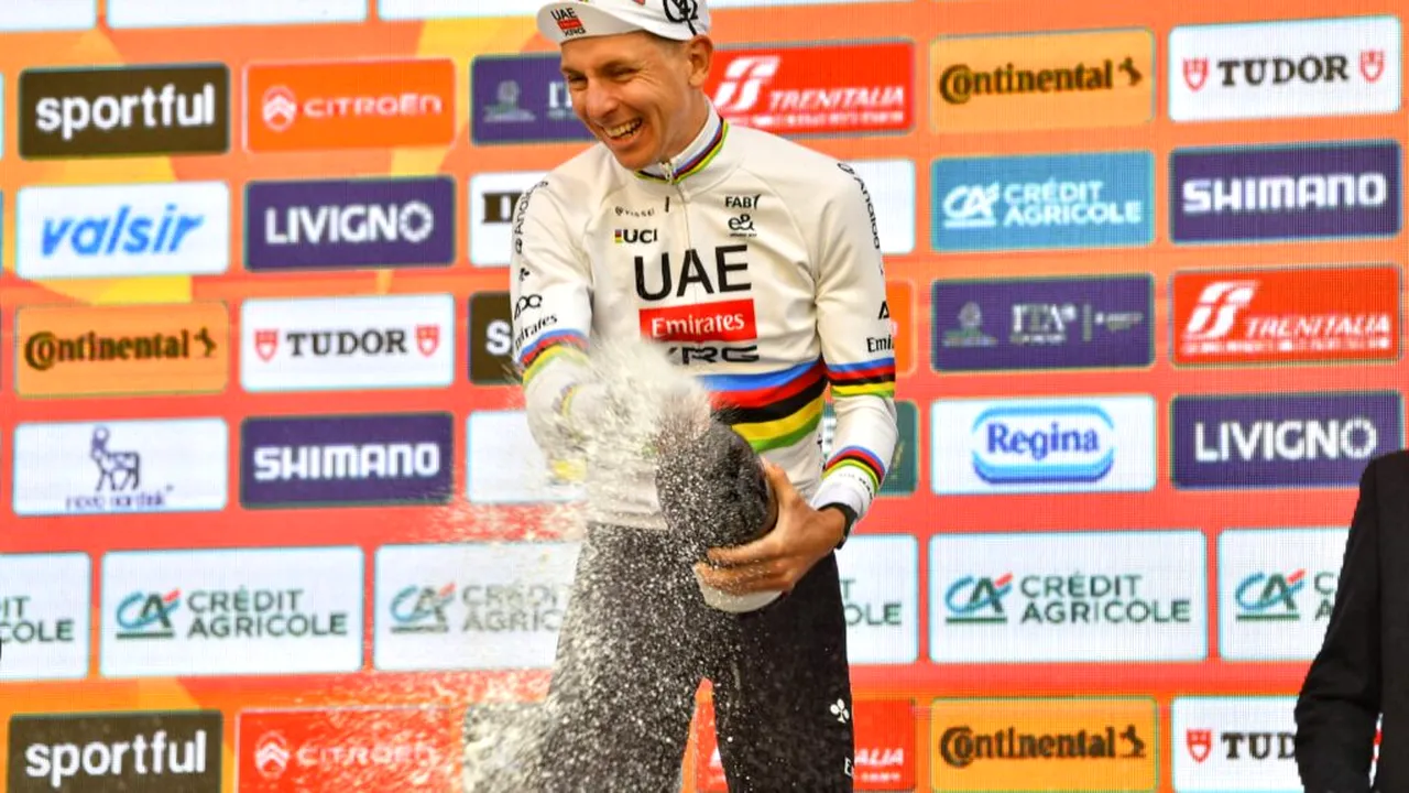 Recordurile continuă pentru Tadej Pogačar în ciclismul mondial. Ce mai poate realiza în Turul Spaniei