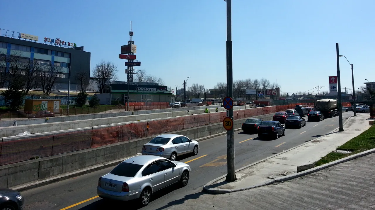 Pasajul Piaţa Sudului din Capitală este închis până duminică dimineaţă 