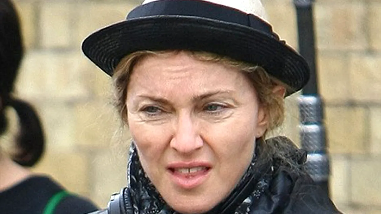 Madonna a îmbătrânit? Vezi aici cum arată diva fără machiaj