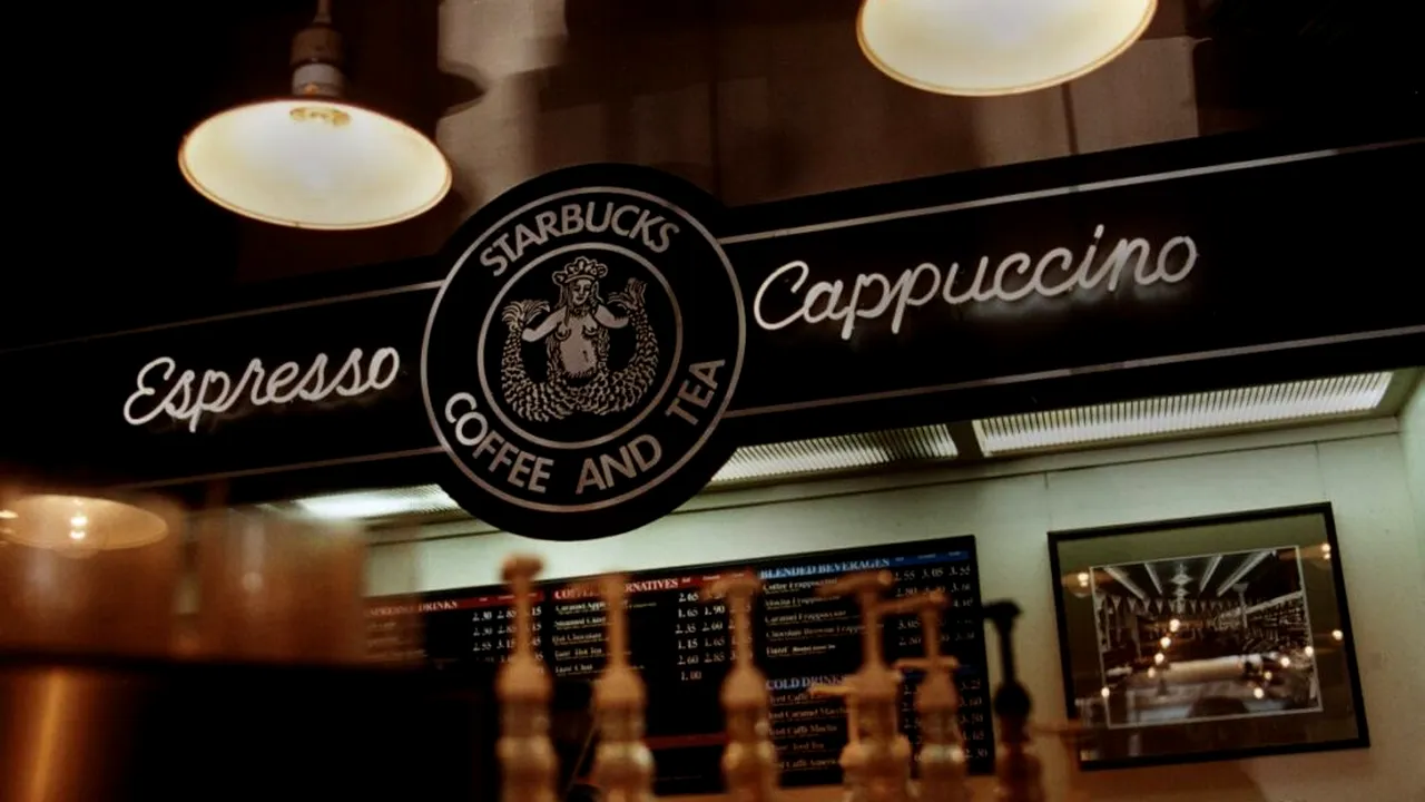 Angajații Starbucks plănuiesc o grevă în 25 de orașe