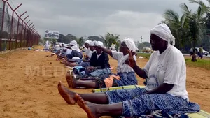 Criza virusului Ebola: De ce 75 la sută dintre victime sunt femei