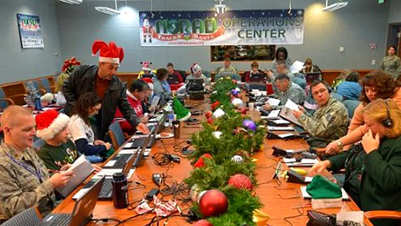 NORAD şi Google au urmărit sania lui Moş Crăciun în jurul lumii. Michelle Obama a răspuns la telefoanele copiilor - FOTO, VIDEO