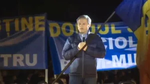 Gorghiu, după ce Dacian Cioloş a participat la mitingul PNL şi apare pe afişele electorale: Prim-ministrul nu va fi parte activă a acestei campanii 