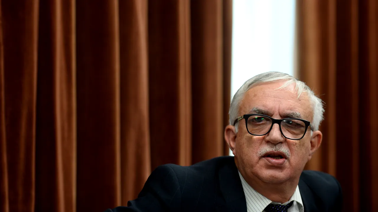 Augustin Zegrean, fost preşedinte al CCR: „Oamenii au dreptul să îşi facă o proiecţie economică, de viaţă, chiar şi în vreme de pandemie”