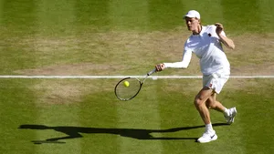 Finala Wimbledon: Jannik Sinner îl bate pe Carlos Alcaraz cu 4-6, 6-4, 6-4, 6-4