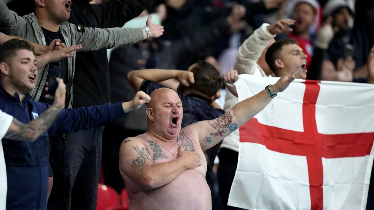 EURO 2020: 18 persoane au fost arestate cu ocazia meciului Anglia-Scoţia