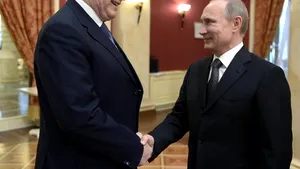 Vladimir Putin a avut o întrevedere cu Viktor Ianukovici la Soci