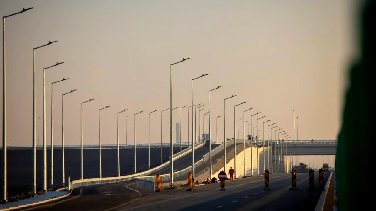 Ultima inspecție pe șantierul Autostrăzii Moldovei înainte de deschiderea unui sector important