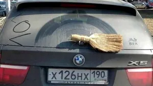 Cele mai ingenioase improvizaţii ale utilizatorilor de internet. GALERIE FOTO