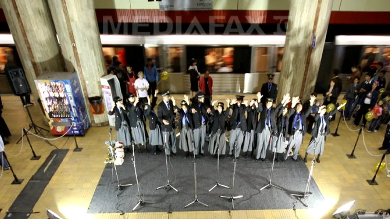 Teatrul Masca sărbătoreşte Unirea la metroul bucureştean