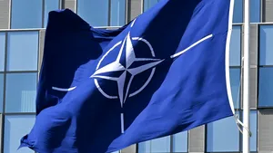 NATO va spori stocurile din flancul estic și va desfășura sisteme robotizate de apărare
