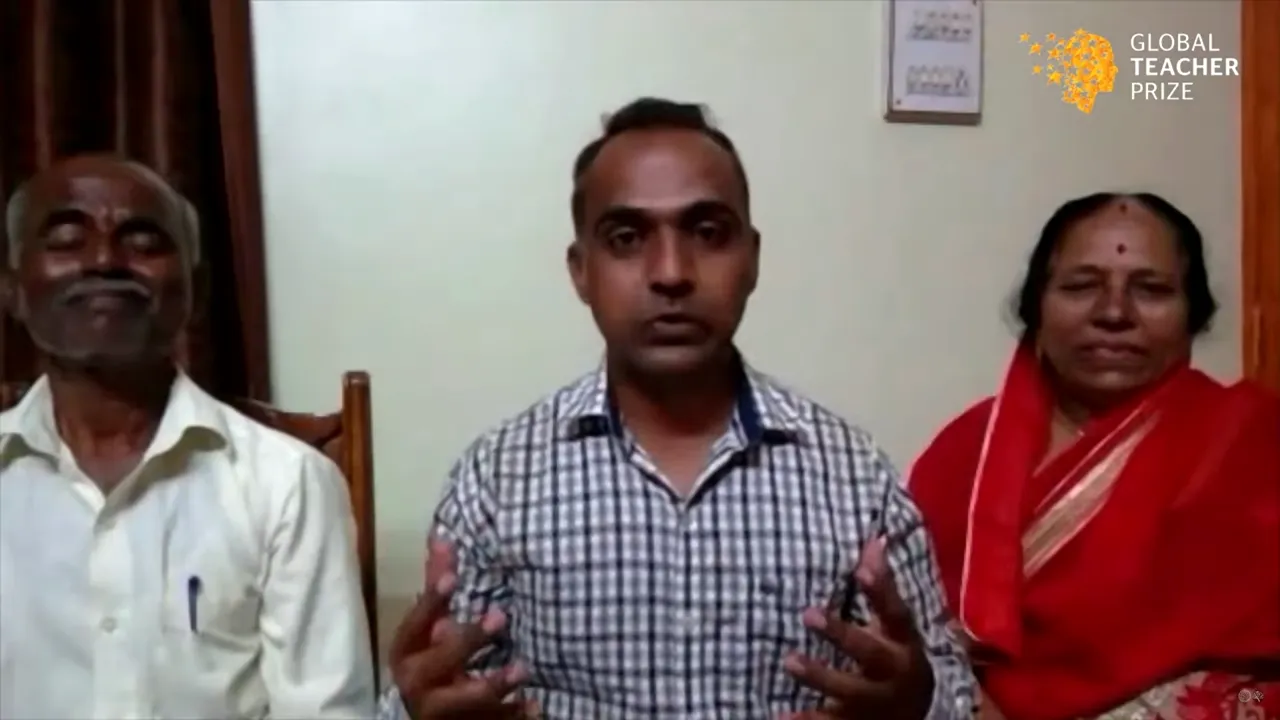 Câştigătorul Global Teacher Prize 2020 este un profesor din India. Ranjit Disale a împărţit marele premiu de un milion de dolari cu ceilalţi finalişti