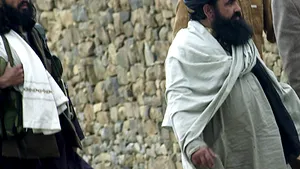 Liderul talibanilor pakistanezi, ucis în timp ce i se făcea masaj la picioare