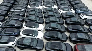 Probleme de siguranță pentru Tesla: aproape 3 milioane de vehicule, rechemate în China