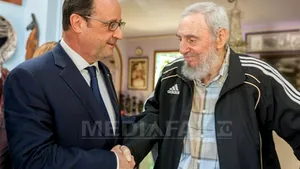 François Hollande a oferit explicaţii cu privire la decizia de a se întâlni cu Fidel Castro