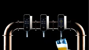 Dezastru pentru proprietarii de baruri şi restaurante: 25 de milioane LITRI de bere vor fi aruncate la scurgere