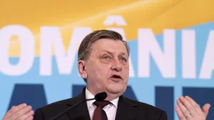 Antonescu replică către Nicușor Dan: Nu există niciun contract semnat de mine pentru vreo vânzare