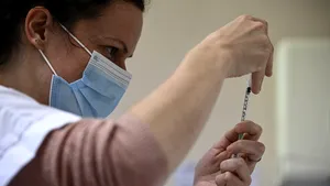 Vaccinul inechităţii. Dominic Fritz, supărat că Timişoara este pe ultimul loc la numărul de doze primite