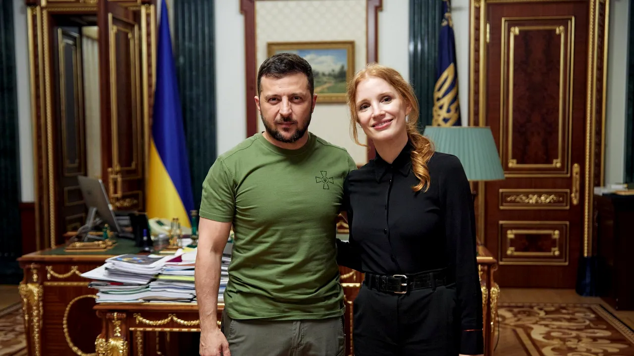 O actriţă americană celebră, în vizită la Zelenski