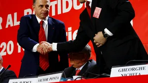 FOCUS: Unii delegaţi PSD l-ar vrea pe Geoană, ca Ponta să se mai coacă, alţii pe Ponta măcar temporar