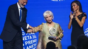 Isabel Allende câștigă Premiul Planeta 2026, în valoare de un milion de euro, cu o continuare a romanului „Casa spiritelor”