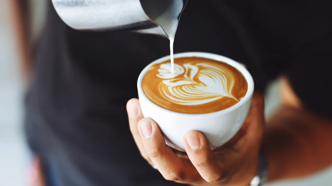 Cafeaua: inamic sau aliat împotriva sindromului de colon iritabil? Răspunsul cercetătorilor

