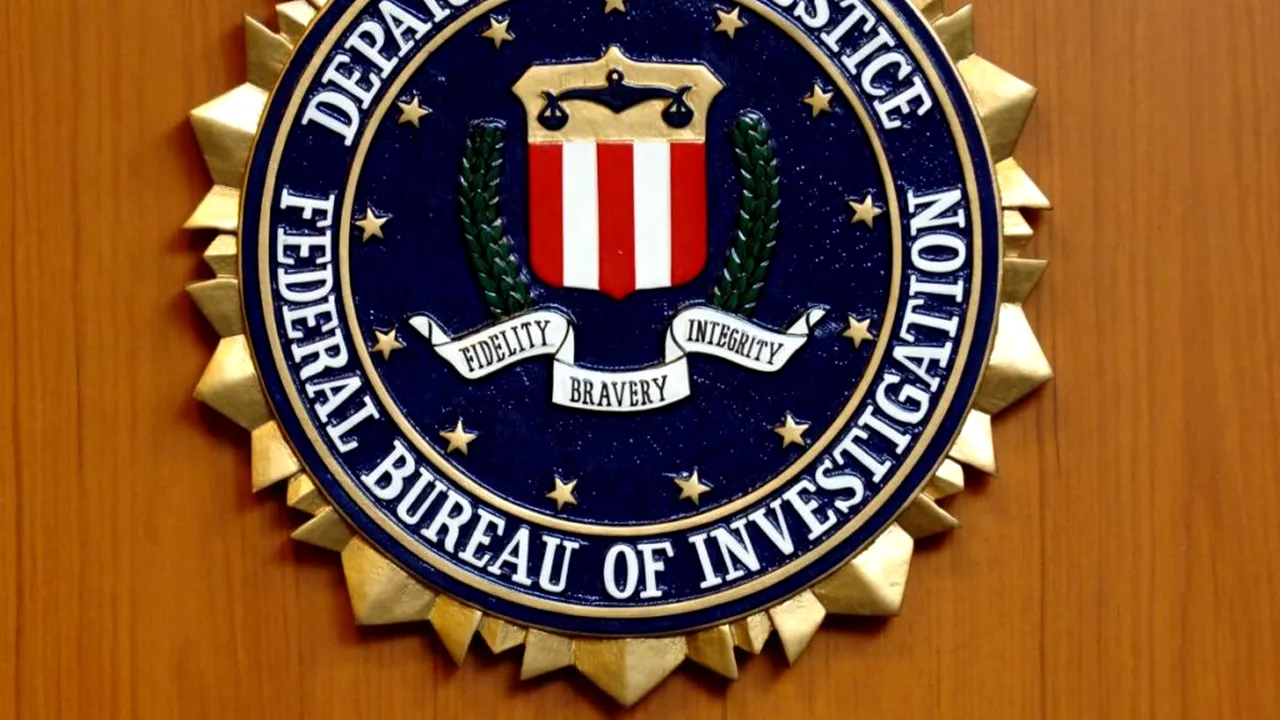 Funcţionarii FBI concediaţi dau în judecată administraţia Trump