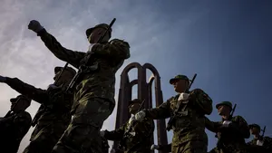 România va suspenda operaţionalizarea Tratatului privind Forţele Armate Convenţionale. MAE: Este un răspuns la decizia Rusiei