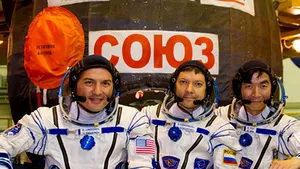 Trei astronauţi au revenit cu bine pe Terra, după o misiune de aproape cinci luni la bordul Staţiei Spaţiale Internaţionale - FOTO, VIDEO