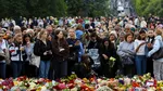Imagini emoționante din Norvegia. Sicriul regelui Harald V a ajuns la Palatul Regal, înconjurat de mii de oameni