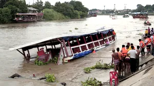 Cel puţin 23 de morţi şi zeci de mii de sinistraţi în urma inundaţiilor masive din Thailanda
