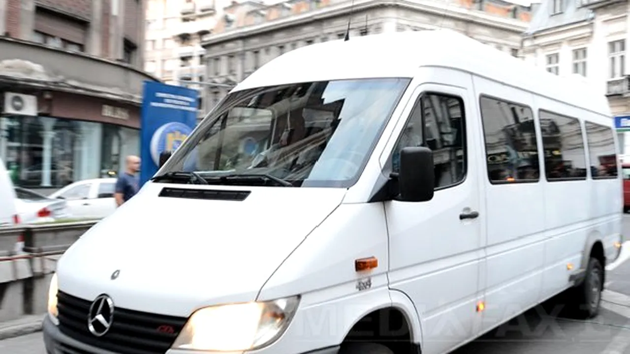 Pricopie: În acest an se vor achiziţiona 600 de microbuze şcolare, deşi necesarul ar fi mai mare