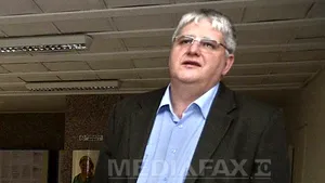 Directorul Spitalului din Hunedoara, demis în urmă cu câteva săptămâni, repus în funcţie