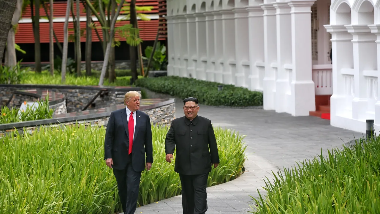 Donald Trump, la o zi după summitul cu Kim Jong-un: Coreea de Nord nu mai reprezintă o ameninţare nucleară 