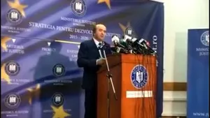 Toader, în raportul privind DNA: Guvernul a fost blocat în activitatea sa de legiuitor