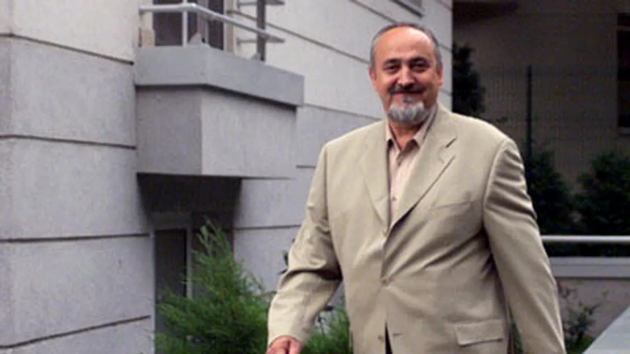Ion Solcanu va coordona campania electorală a lui Oprescu