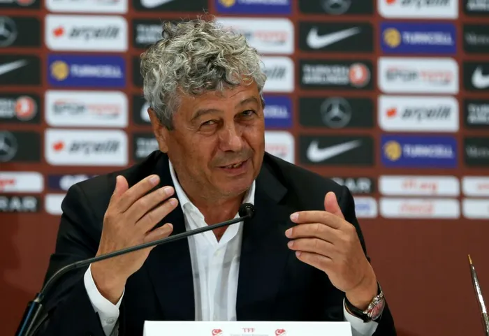 VIDEO Sicriul cu trupul lui Mircea Lucescu a ajuns la Arena Națională